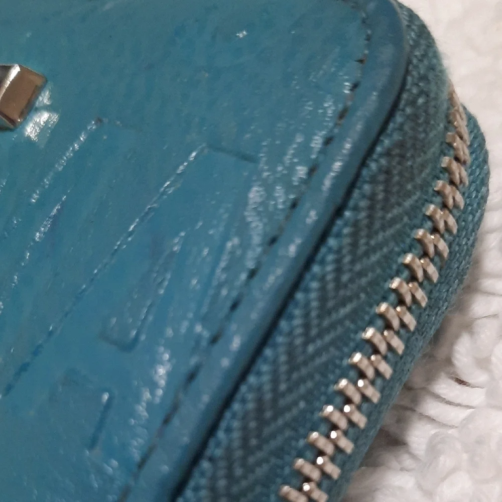 Steve Madden chic teal